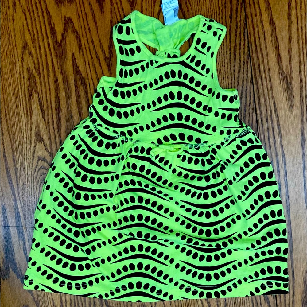🎀CUTE🎀Girls t/back dress size 3T neon yellow/black polka dots lightweight